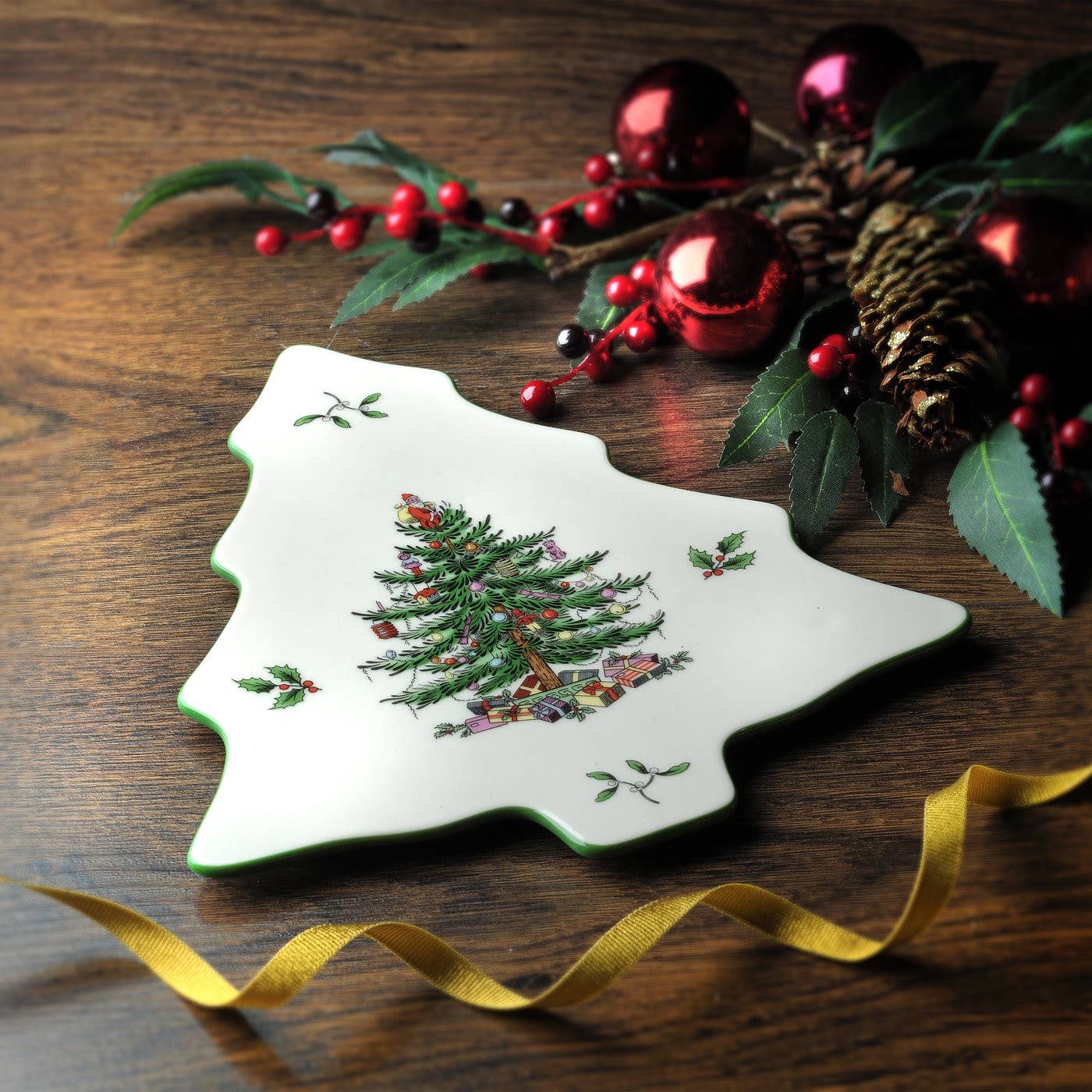 Spode Christmas Tree 8 Inch Trivet