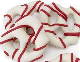 Holiday Christmas Yogurt Pretzel 4 oz Regular Treat Bag