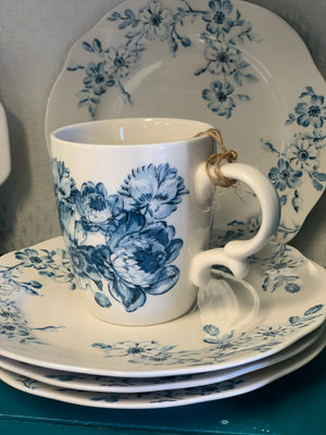 Blue floral mug