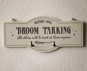 Broom Parking Sign Key Ring Holder Halloween Decor