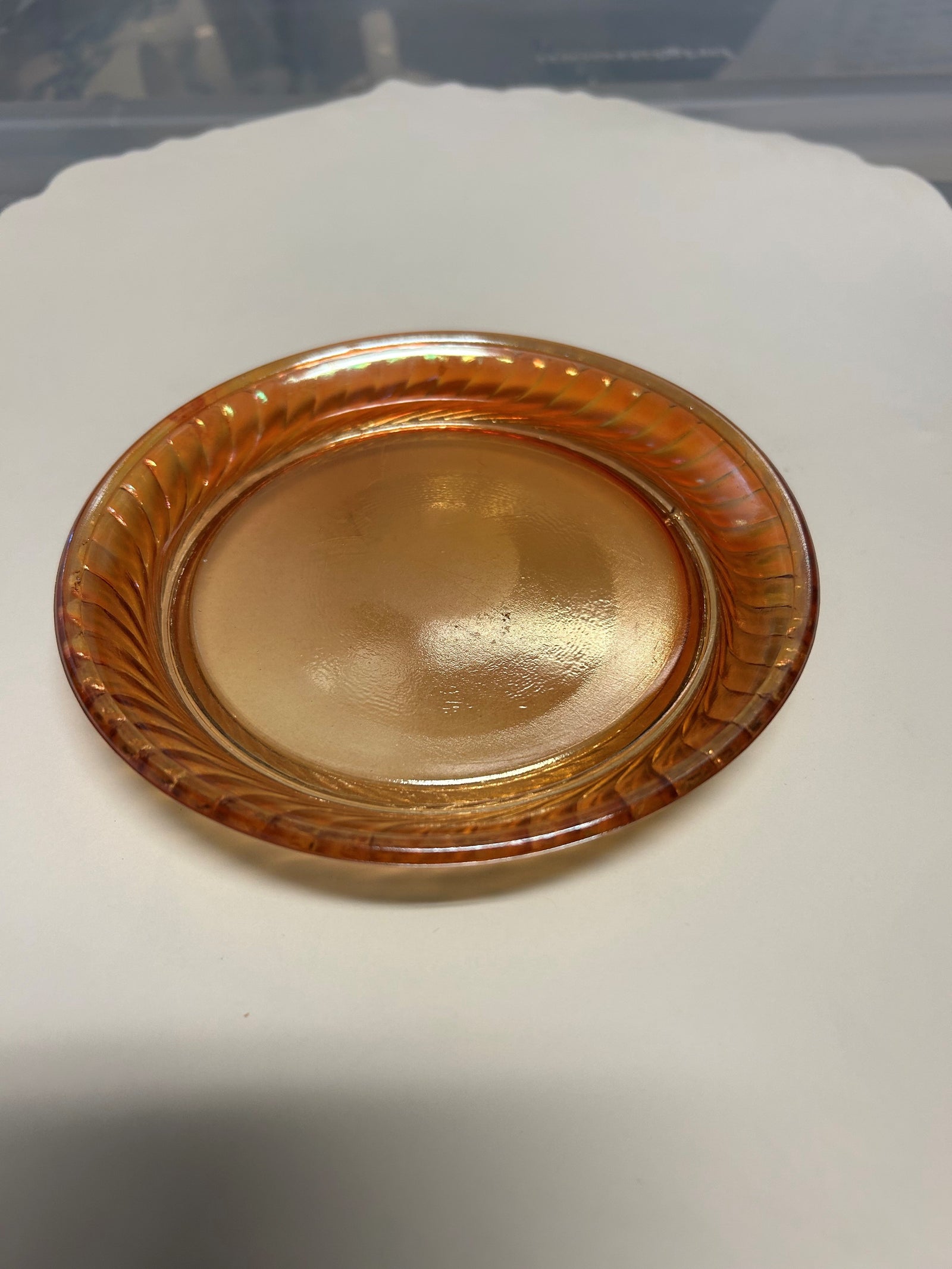 Set of 6 Carnival glass appetizer or dessert plates