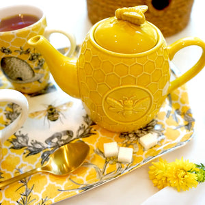 French Bees Embossed Honeycomb Teapot 40 oz.