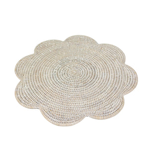 Rattan Scallop Round Cream Placemat