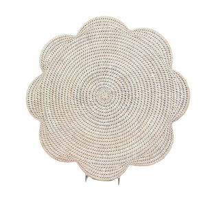 Rattan Scallop Round Cream Placemat