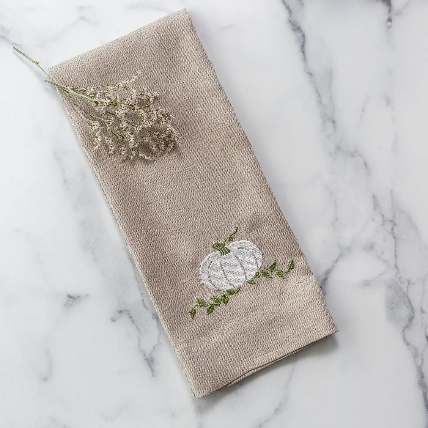 Pumpkin Linen Towel - Soft Flax (White/Green)