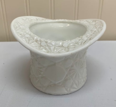 Milkglass Hat